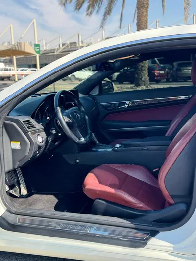 Mercedes Benz E350 2010-8