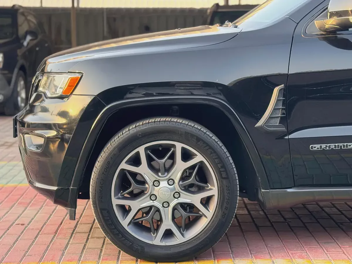 JEEP CHEROKEE 2018-4-4