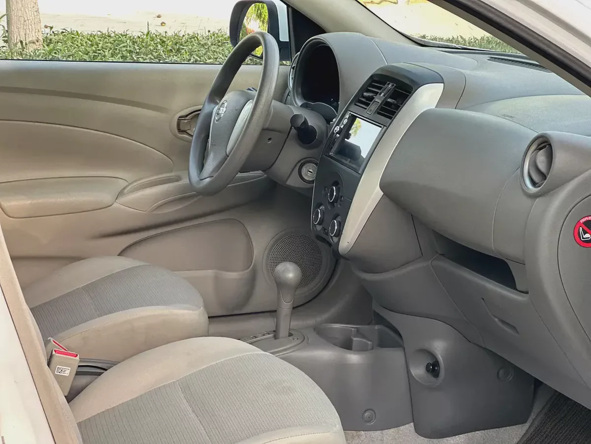 Nissan Sunny 2023 SE | GCC Specs | Low Mileage-6-6