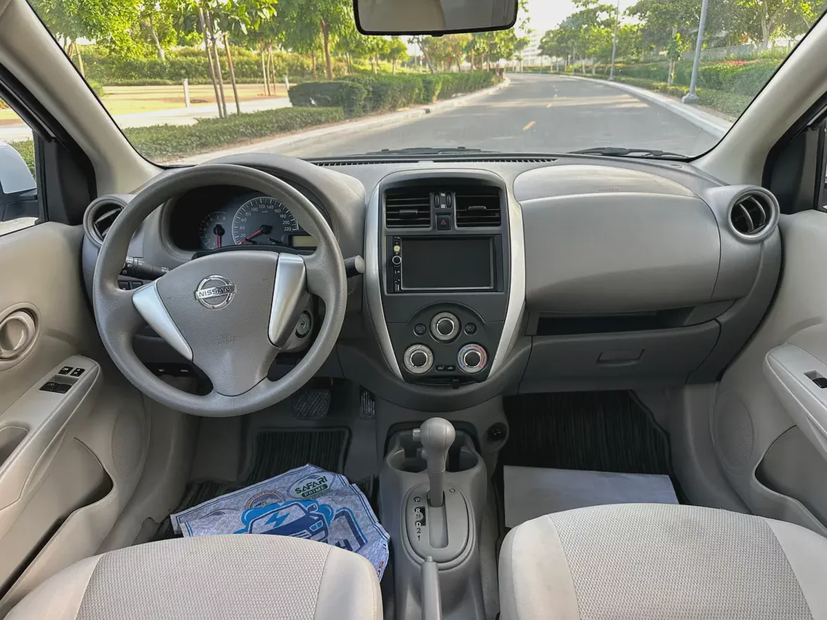 Nissan Sunny 2023 SE | GCC Specs | Low Mileage-8-8