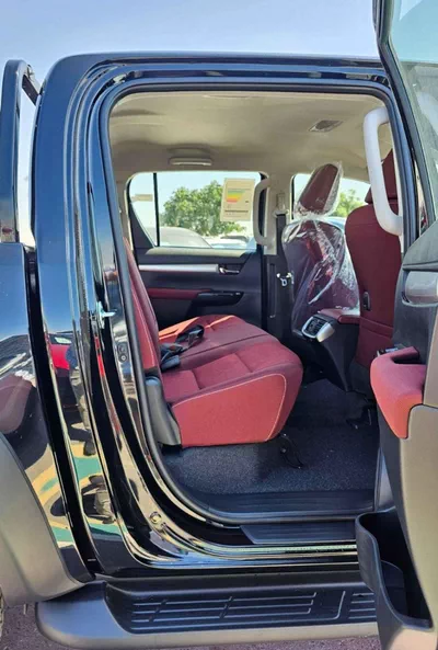 Toyota Hilux SR5 TRD 4.0L PETROL SR5 TRD || 4.0L PETROL V6 4WD | WOOD INTERIOR W VISOR | BLIND SPOT | DIFFLOCK | DVD+CAMERA | READY S-13