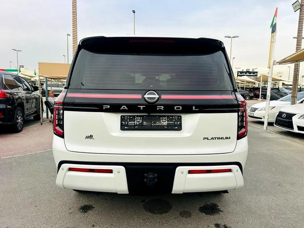 2025 Nissan Patrol LE Platinum - GCC Specs - Brand New