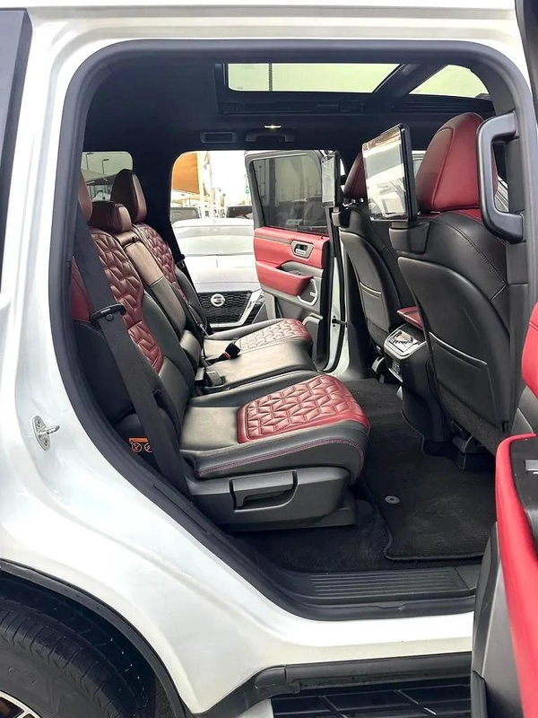 2025 Nissan Patrol LE Platinum - GCC Specs - Brand New