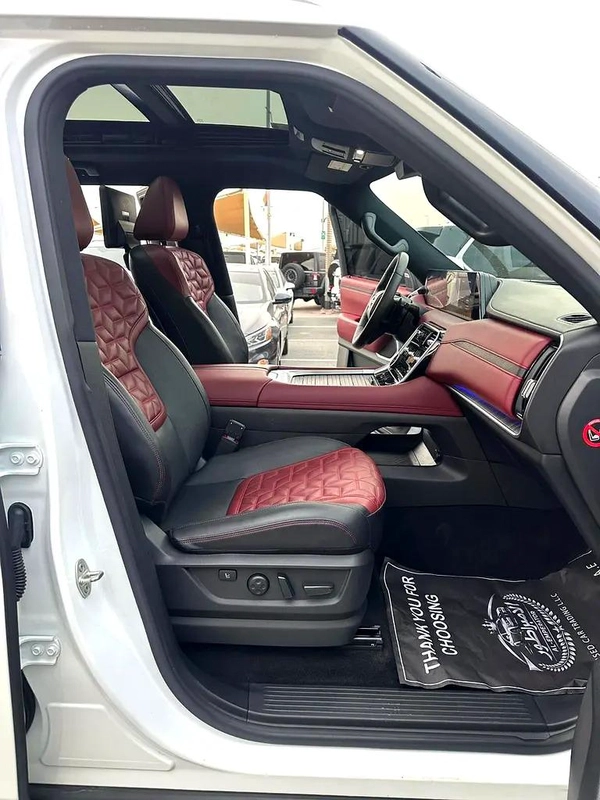 2025 Nissan Patrol LE Platinum - GCC Specs - Brand New