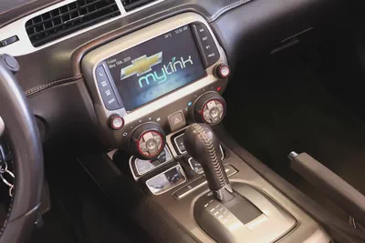 2015 Chevrolet Camaro SS - GCC Specs - Excellent Condition!-12