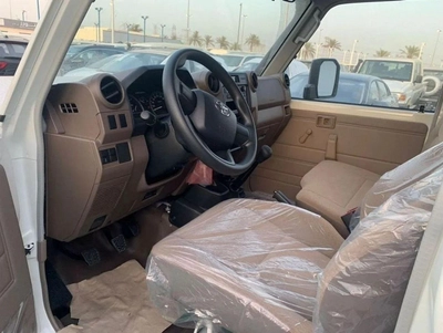 Toyota Land Cruiser 70 4.0L PETROL V6 3 DOORS 4WD 2024 GCC-2