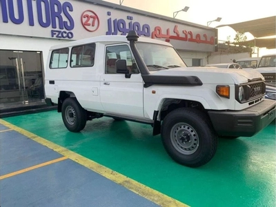 Toyota Land Cruiser 70 4.0L PETROL V6 3 DOORS 4WD 2024 GCC-9