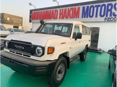 Toyota Land Cruiser 70 4.0L PETROL V6 3 DOORS 4WD 2024 GCC-4
