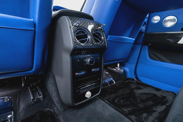 2020 ROLLS ROYCE CULLINAN  BY MANSORY | GCC | | FULL CARBON