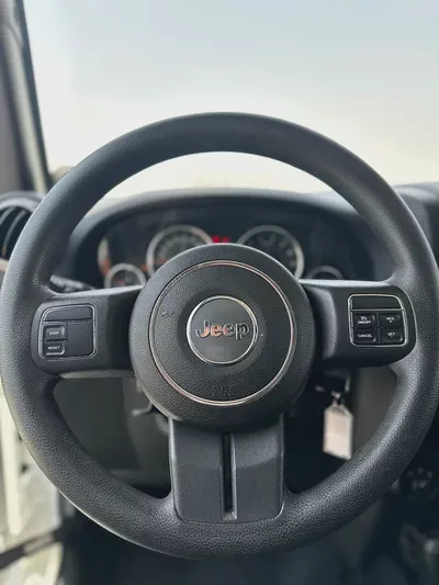 EXCELLENT CONDITION | ORIGINAL PAINT | GCC | JEEP WRANGLER SPORT 2014-7