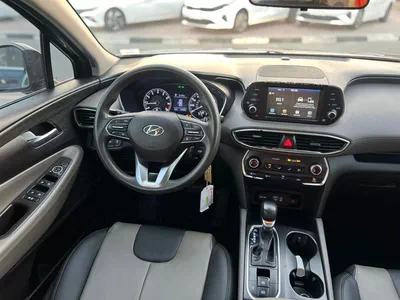 Hyundai Santa Fe STANDARD 2019 Mid Option - 2.4L V4 - Rear Camera - Leather Seat --10
