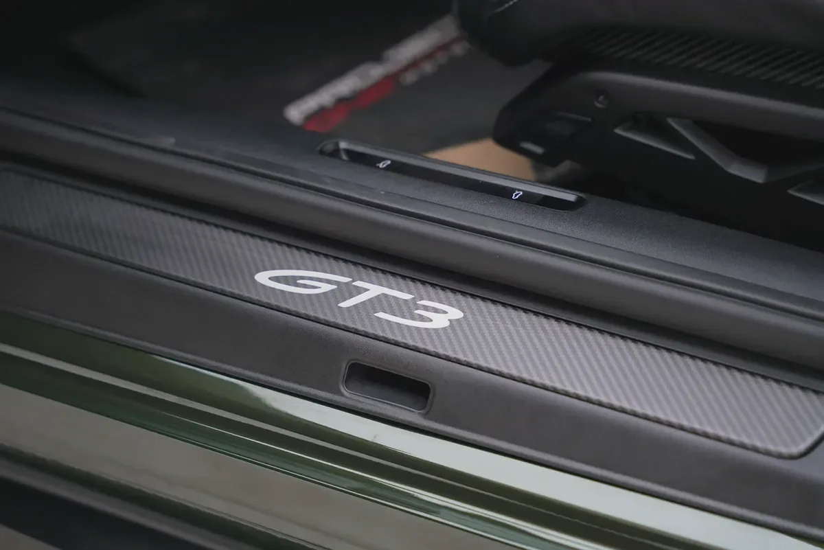 2026 PORSCHE 911 GT3 WITH WARRANTY-15-15
