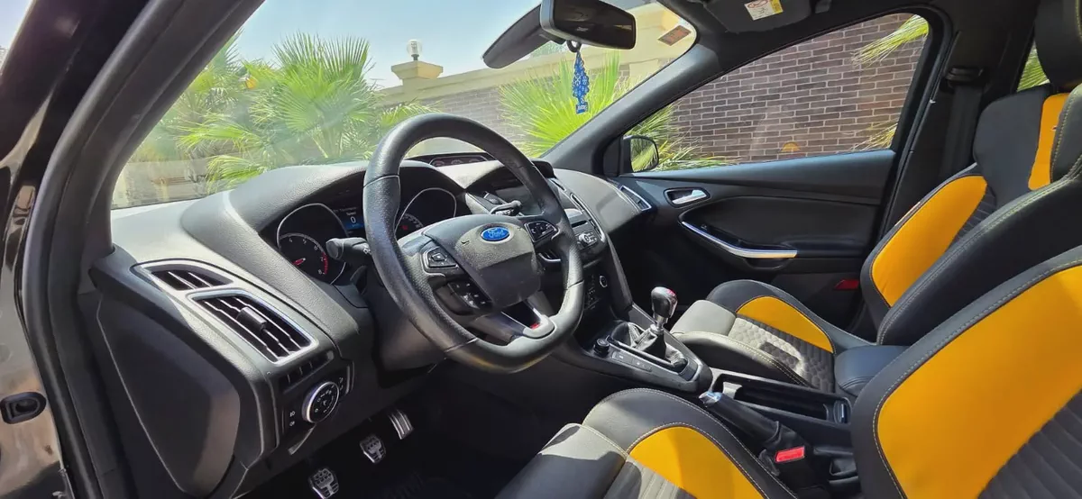 2015-Ford focus  ST -Manual Transmission-Excellent Condition-8-8