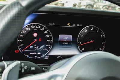 2022 - BENZ G63 AMG  - SUPER CLEAN - LIKE NEW - ONLY 32,000 KM-8