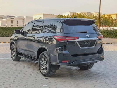 TOYOTA FORTUNER 2020 FACELIFTED 2025 DIESEL V4 GCC IN EXCELLENT CONDITION-13