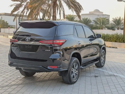 TOYOTA FORTUNER 2020 FACELIFTED 2025 DIESEL V4 GCC IN EXCELLENT CONDITION-14