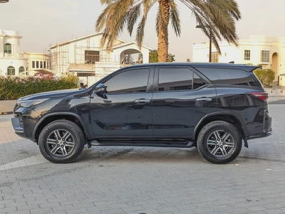 TOYOTA FORTUNER 2020 FACELIFTED 2025 DIESEL V4 GCC IN EXCELLENT CONDITION-15
