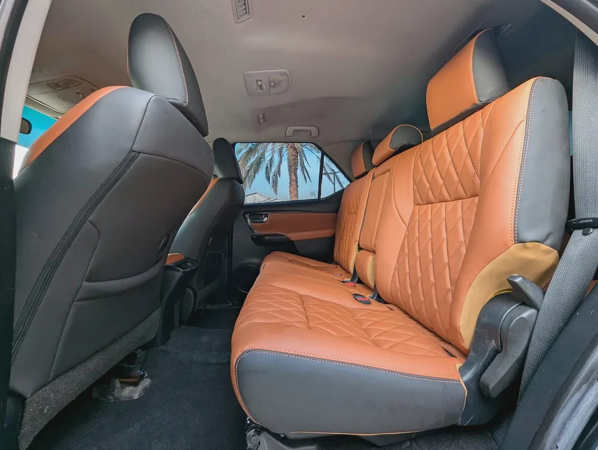 TOYOTA FORTUNER 2020 FACELIFTED 2025 DIESEL V4 GCC IN EXCELLENT CONDITION-5-5