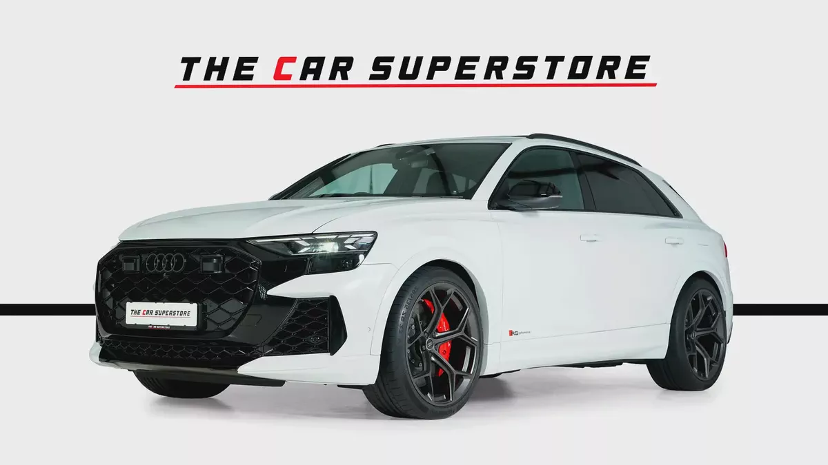 AUDI RSQ8 Performance-Super SUV-Exclusive Order-Carbon Ceramic Brakes-23 Inch Satin Grey Rims-3-3