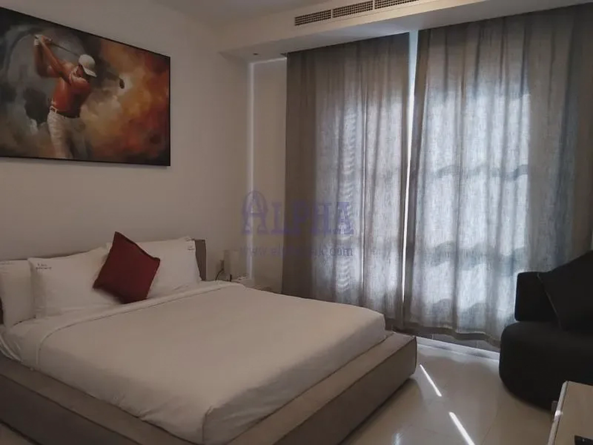 3 Bedrrom + Maid Room | Private Pool | Full Furnished-4-4