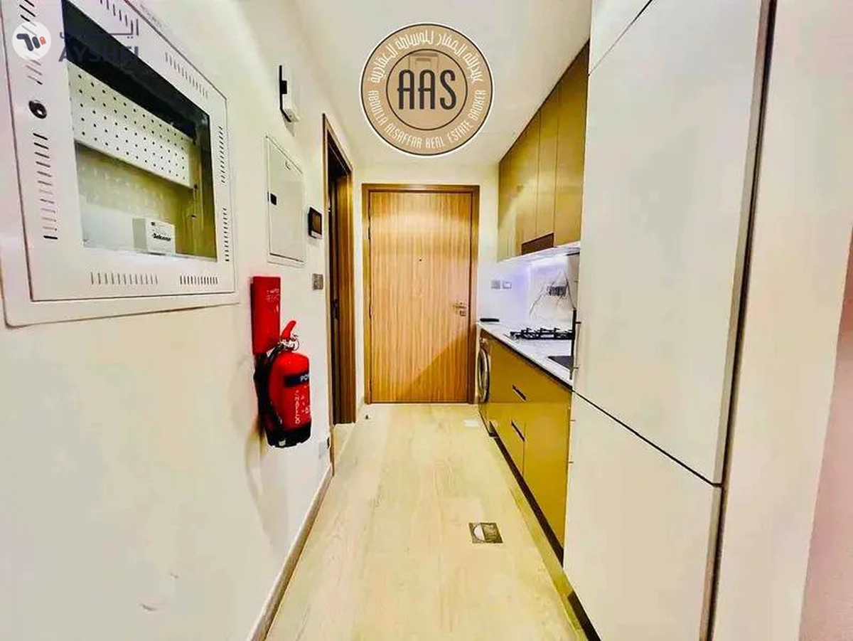 Fully furnished studio •• luxurious studio •• well maintained •• big terrace-2-2