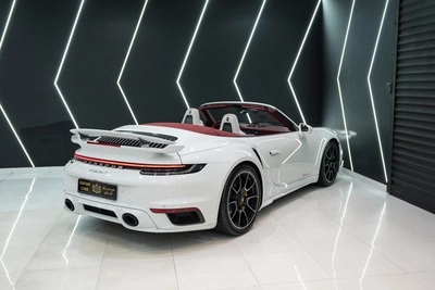 Porsche 911 Turbo S Cabriolet-6
