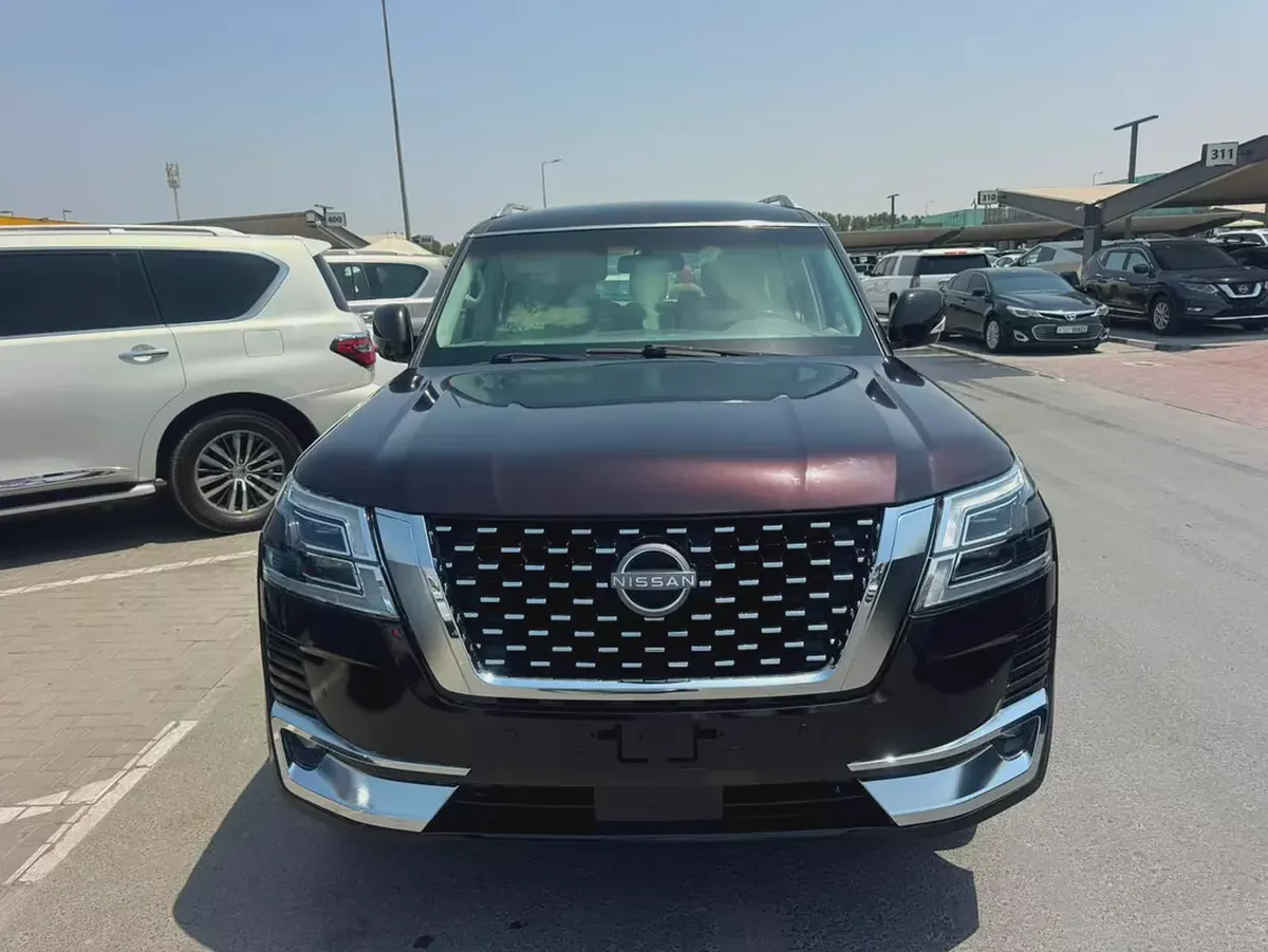 Nissan patrol 2011 brown color GCCcalen car