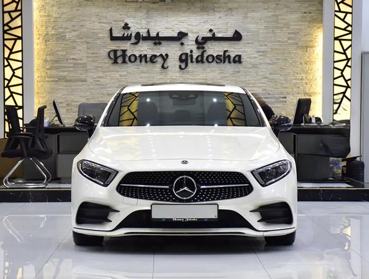 Mercedes CLS350 ( 2019 Model ) in White Color GCC Specs