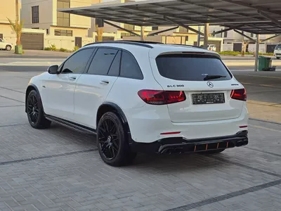 Mercedes-Benz GLC 300 AMG 4MATIC 2020 - Korean Specs - Pristine Condition-4