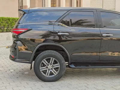 TOYOTA FORTUNER 2017 FACELIFTED 2025 GXR V6 GCC IN PERFECT CONDITION-12