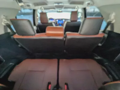TOYOTA FORTUNER 2017 FACELIFTED 2025 GXR V6 GCC IN PERFECT CONDITION-7
