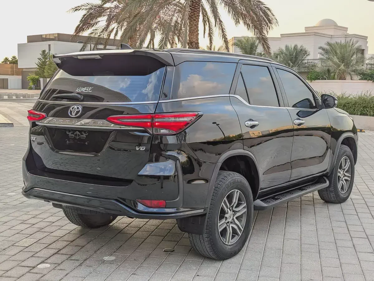 TOYOTA FORTUNER 2017 FACELIFTED 2025 GXR V6 GCC IN PERFECT CONDITION-13-13