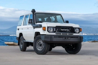 Toyota Land Cruiser 70 LC76 DX LC76 HARDTOP 5DOOR 4.5L V8 DIESEL-2