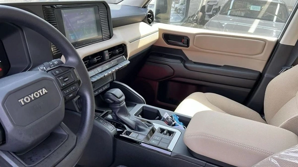 Toyota Prado 2.4L PETROL 2024 GCC