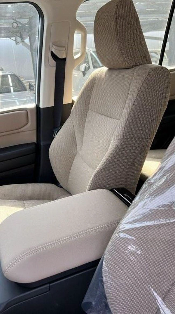 Toyota Prado 2.4L PETROL 2024 GCC