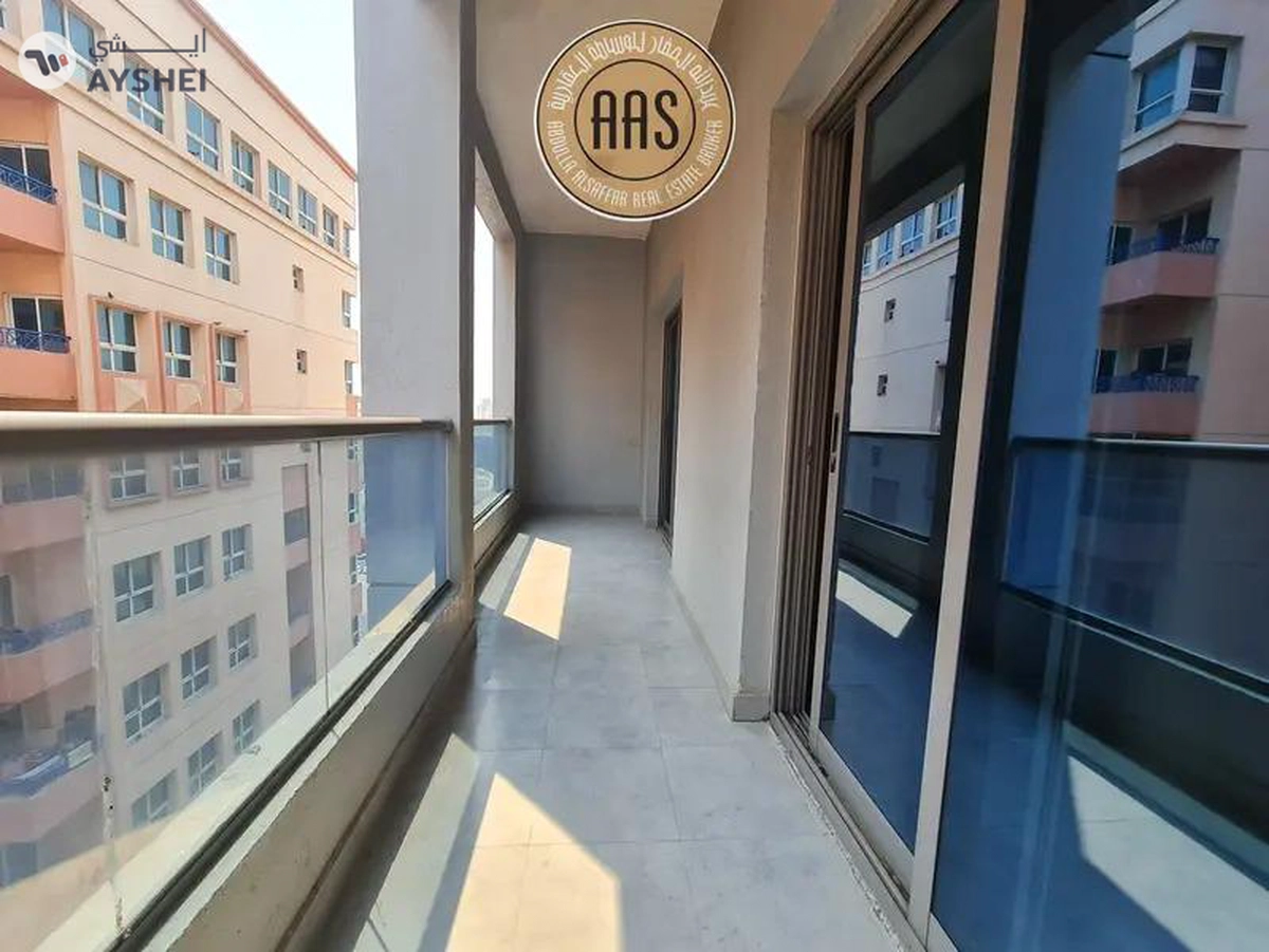 Close To Bus Stop Chiller Free Fully Furnished 2Bhk Full Family Building-13-13