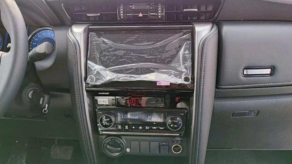 Toyota Fortuner EXR GXR 2.4L DLESEL-9-0