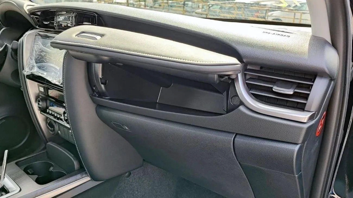 Toyota Fortuner EXR GXR 2.4L DLESEL-10-0
