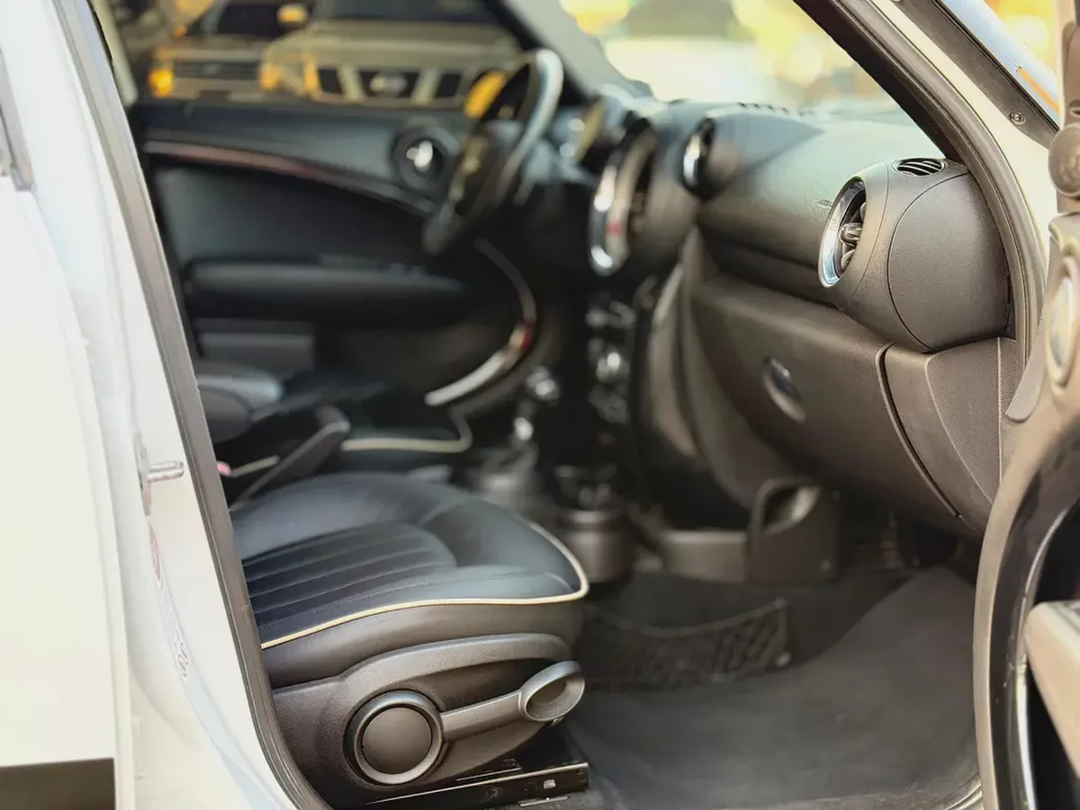 2013 MINI Cooper S GCC Specs | Well Maintained | Fun To Drive-15-15