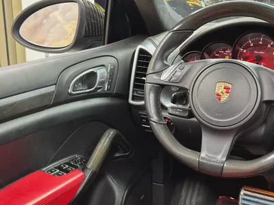 Porsche Cayenne Turbo 2013 | GCC Specs | Low Mileage | High Option-7