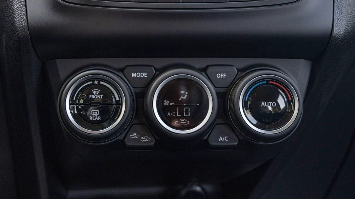 Suzuki Swift GLX 1.2L-17-0
