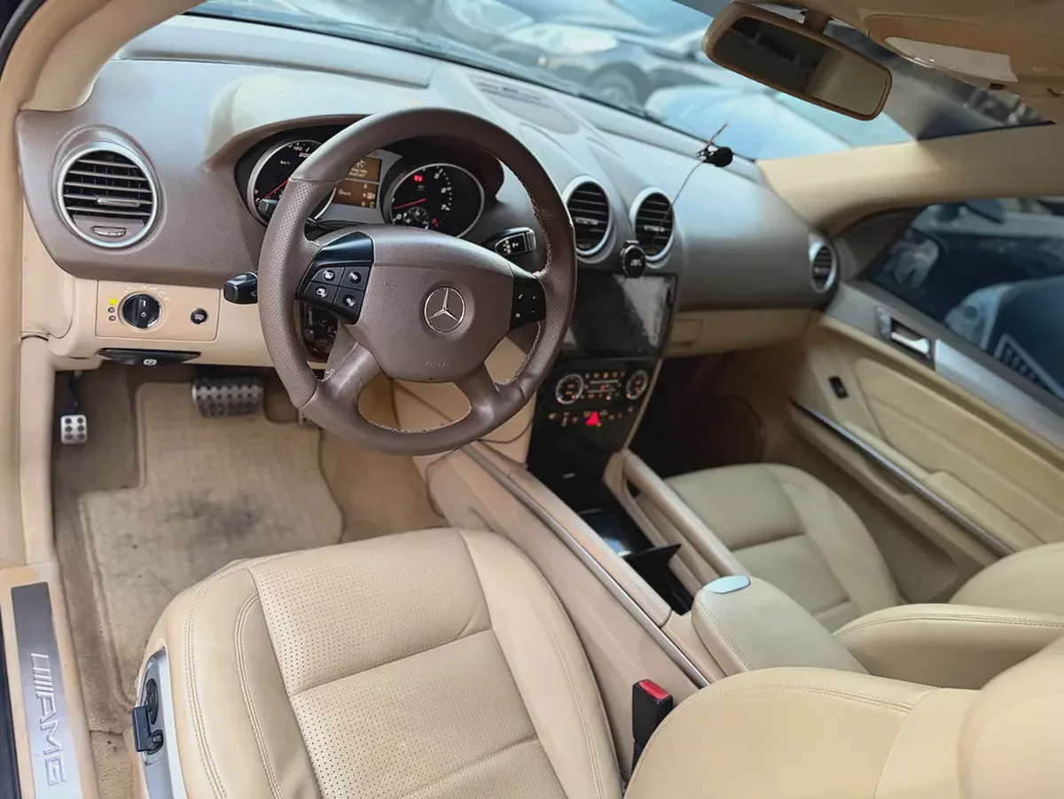 Mercedes-Benz ML63AMG 2007-6-6