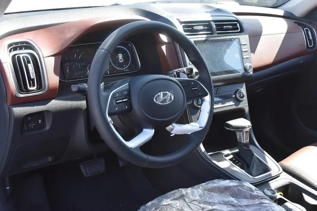 CRETA FWD 1.5 GCC SPECS 2025 | WHITE-4-4