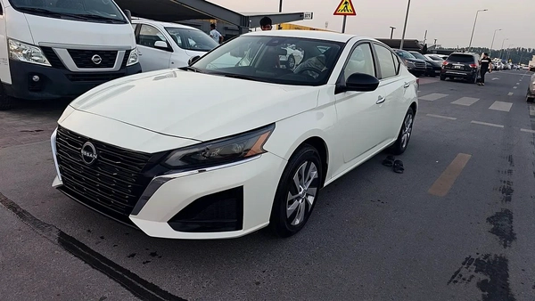 2025 Nissan Altima SE - American Specs - GCC Ready