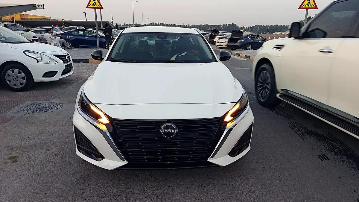 2025 Nissan Altima SE - American Specs - GCC Ready-5-5