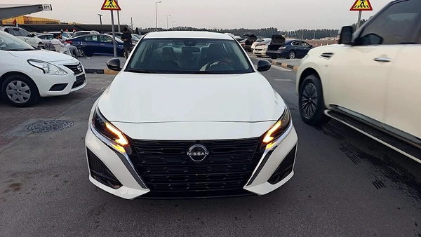 2025 Nissan Altima SE - American Specs - GCC Ready