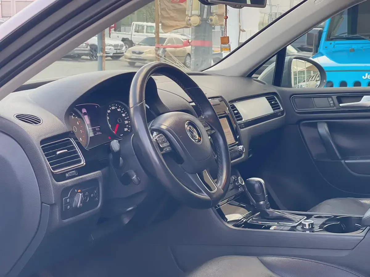 Volkswagen Touareg 2012 GCC Specs-4-4