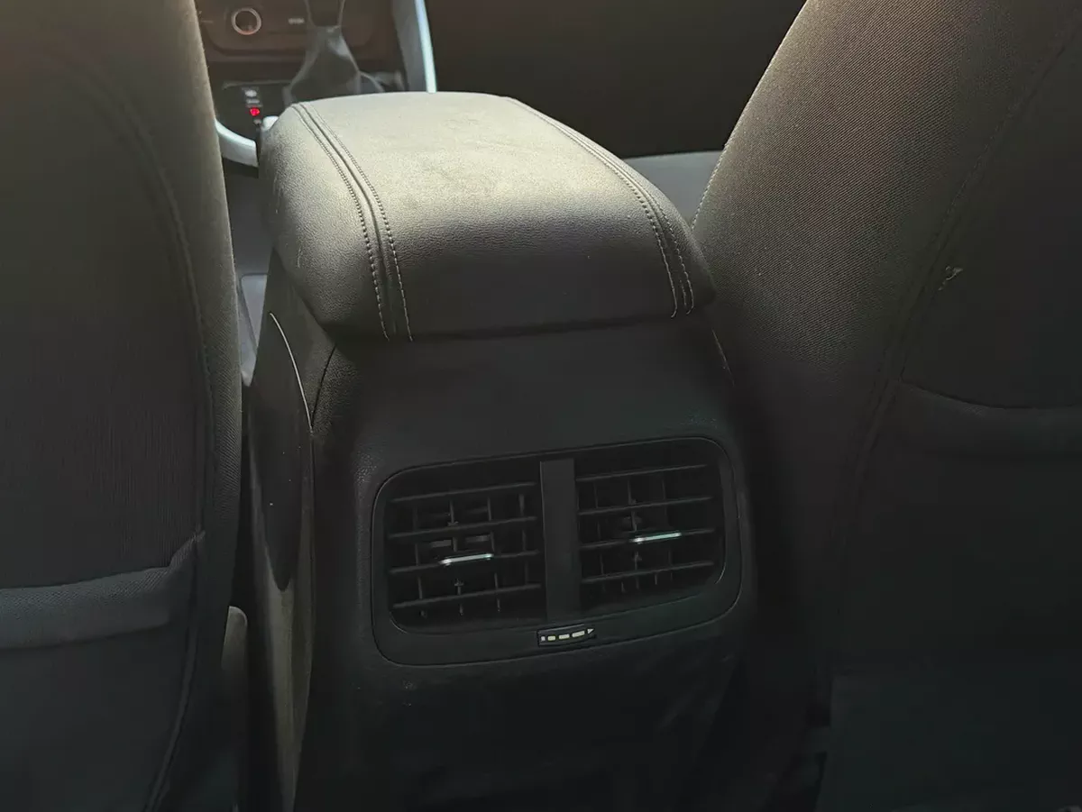 Chevrolet Captiva LT 2023 GCC Specs-9-9