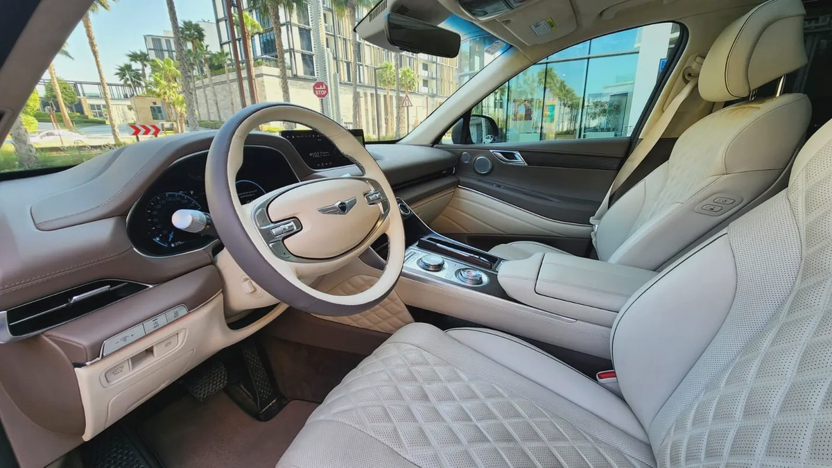 2023 Genesis GV80 Royal-Full option 3.5L/6 cyl-Excellent Condition-15-15