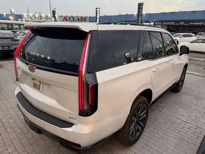 Cadillac Escalade Luxury 6.2L Luxury600 GCC.-11